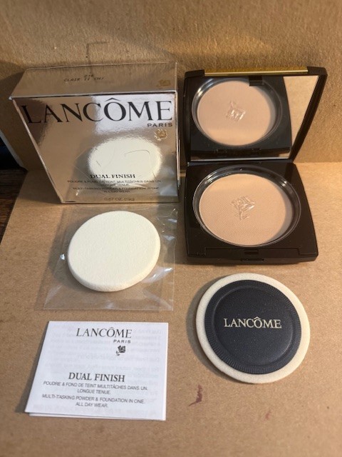 LANCOME DUAL FINISH Powder & Foundation In One 210 CLAIR II (N) NIB Free Ship