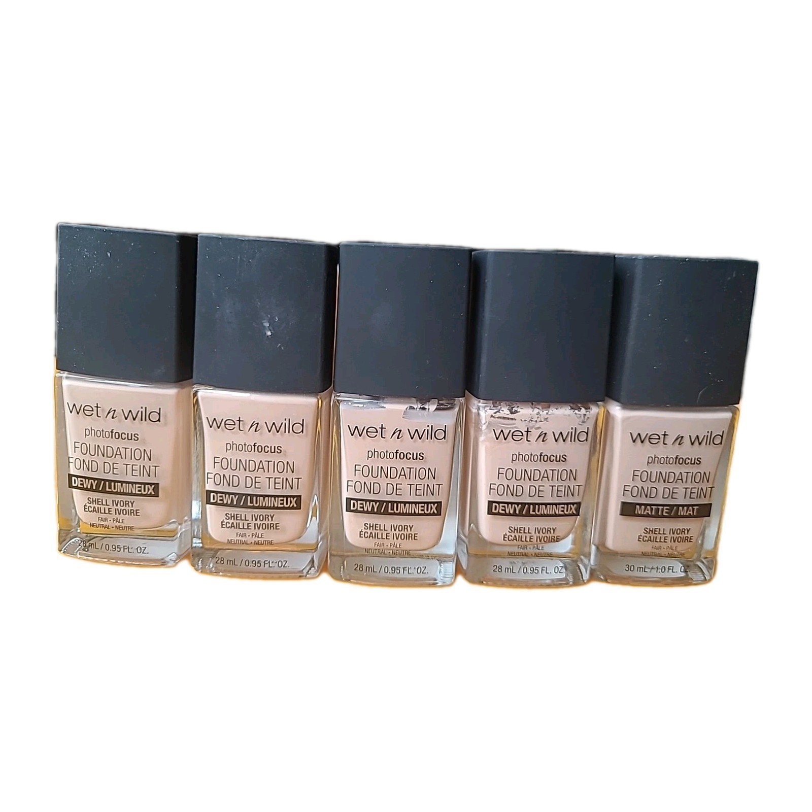 5 Wet N Wild Photo Focus Foundation Dewy/Matte, Shell Ivory