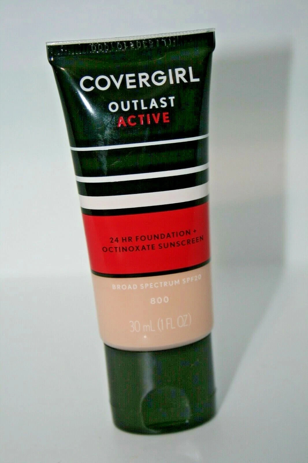 COVERGIRL Outlast Active 24 hour SWEAT PROOF Foundation SPF 20- exp 9/20 SEALED