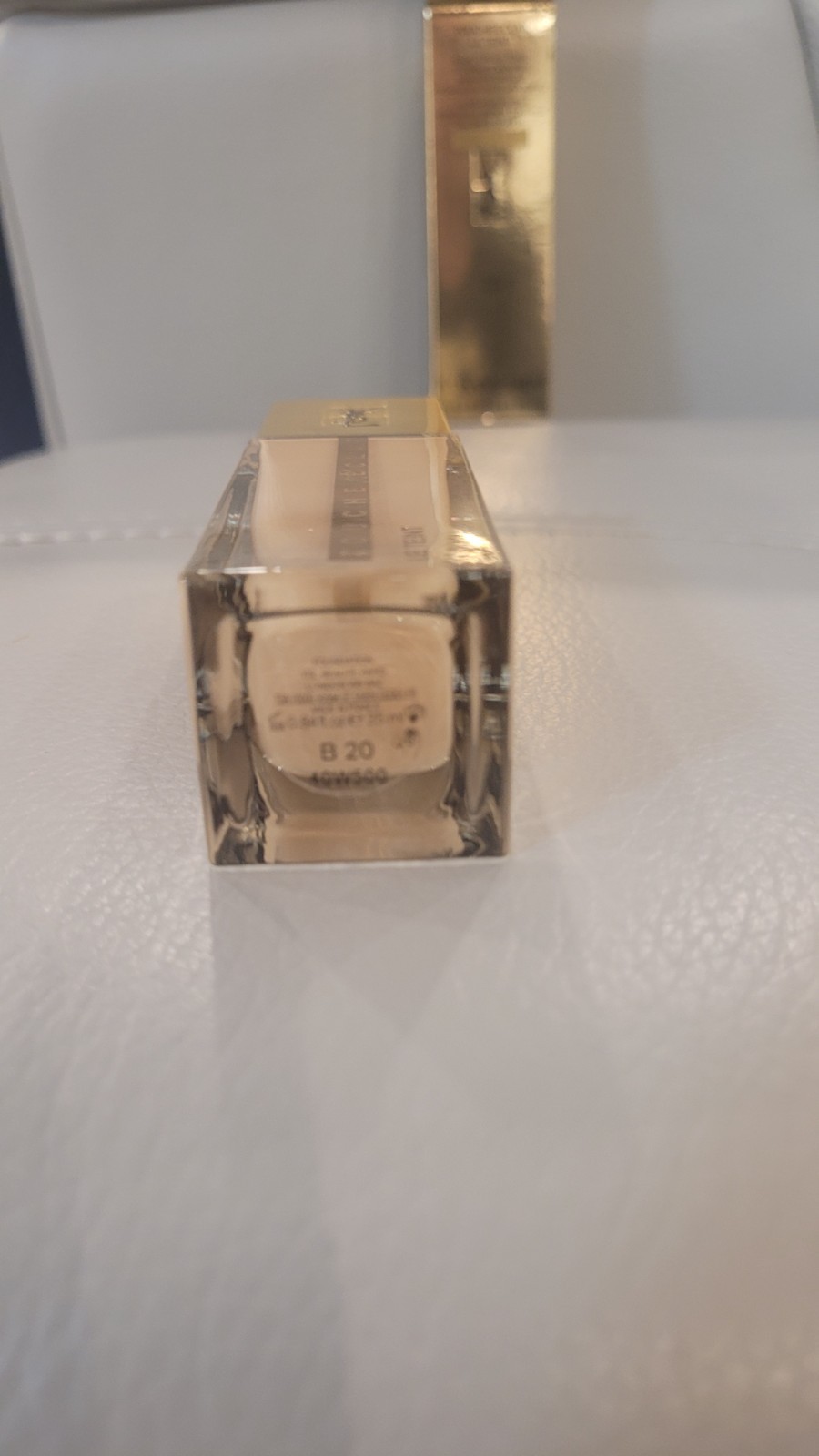 YSL Touche Eclat Le Teint B20-IVORY LONG DAY GLOW FOUNDATION NO SPF NEW