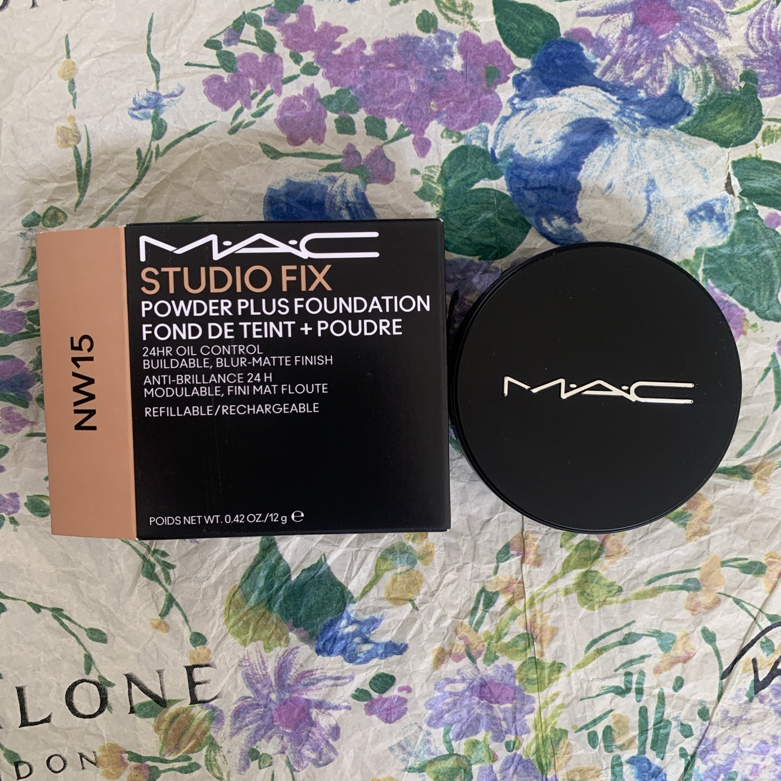 Mac Studio Fix Powder Plus Foundation (NW15)