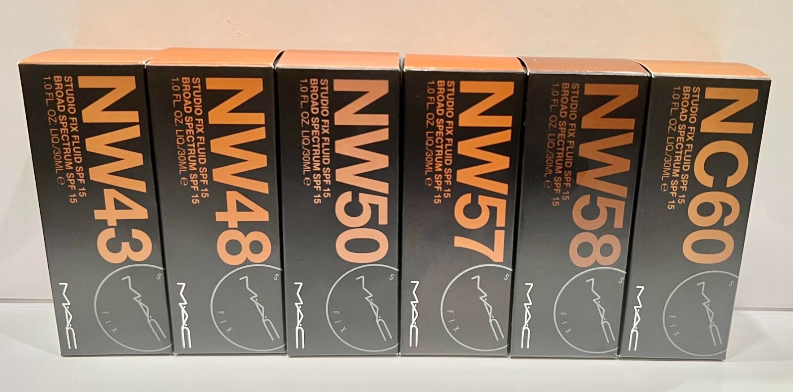 M.A.C Studio Fix Fluid SPF 15 MAC Broad Spectrum 1 FL oz Pick Shade New in box