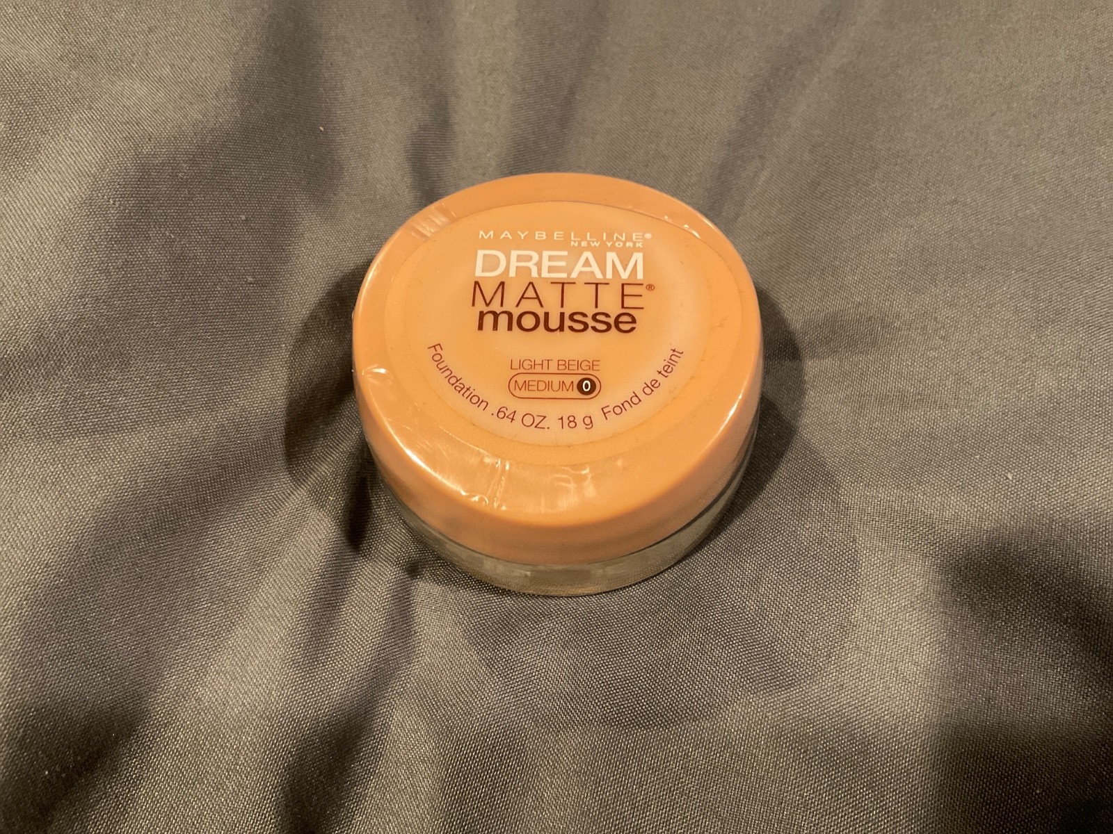 New Maybelline Dream Matte Mousse Foundation Light Beige (Medium 0) Old Stock