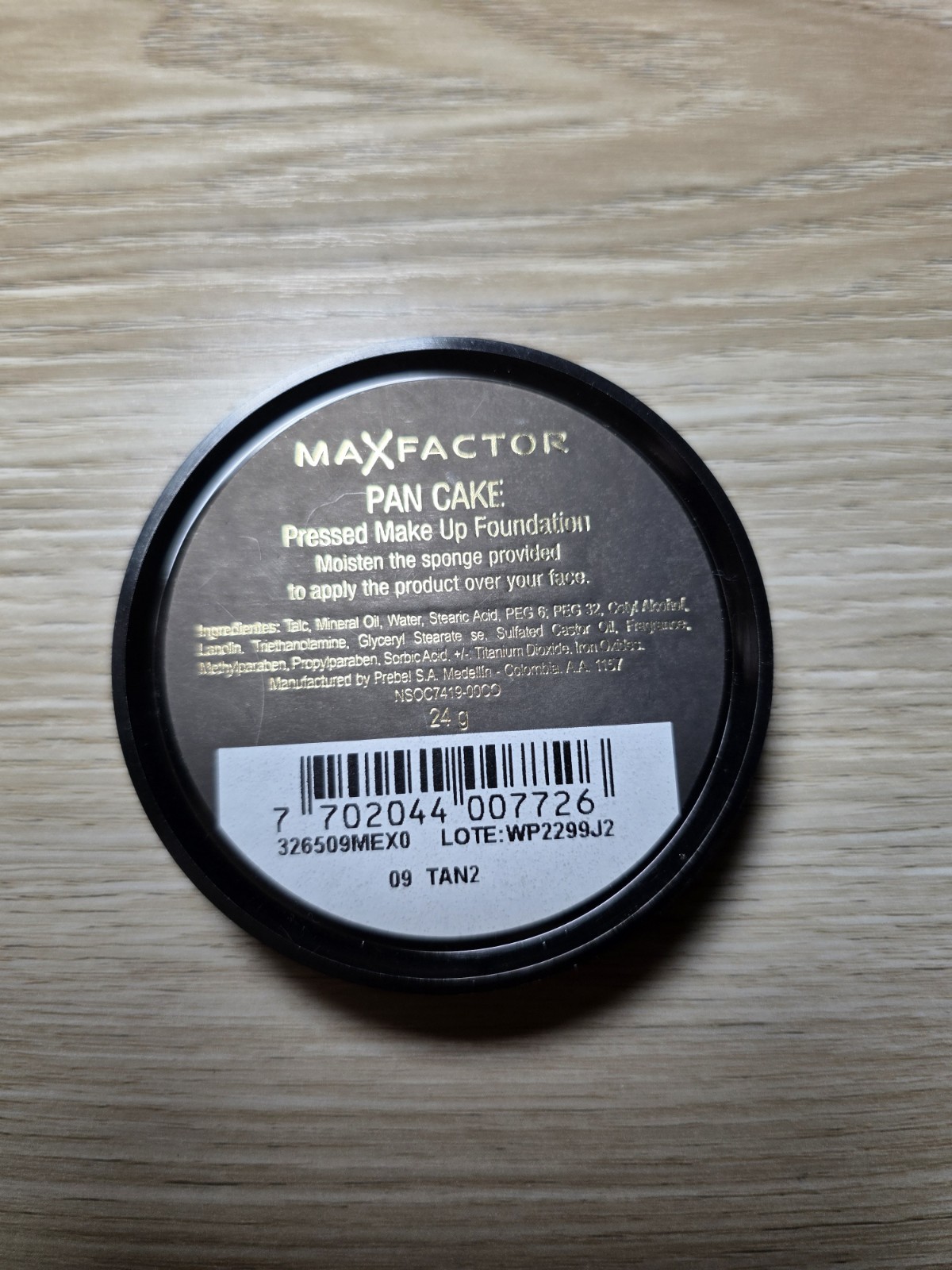 NEW! Max Factor Pancake Pressed Makeup Foundation TAN 2 USA SELLER!