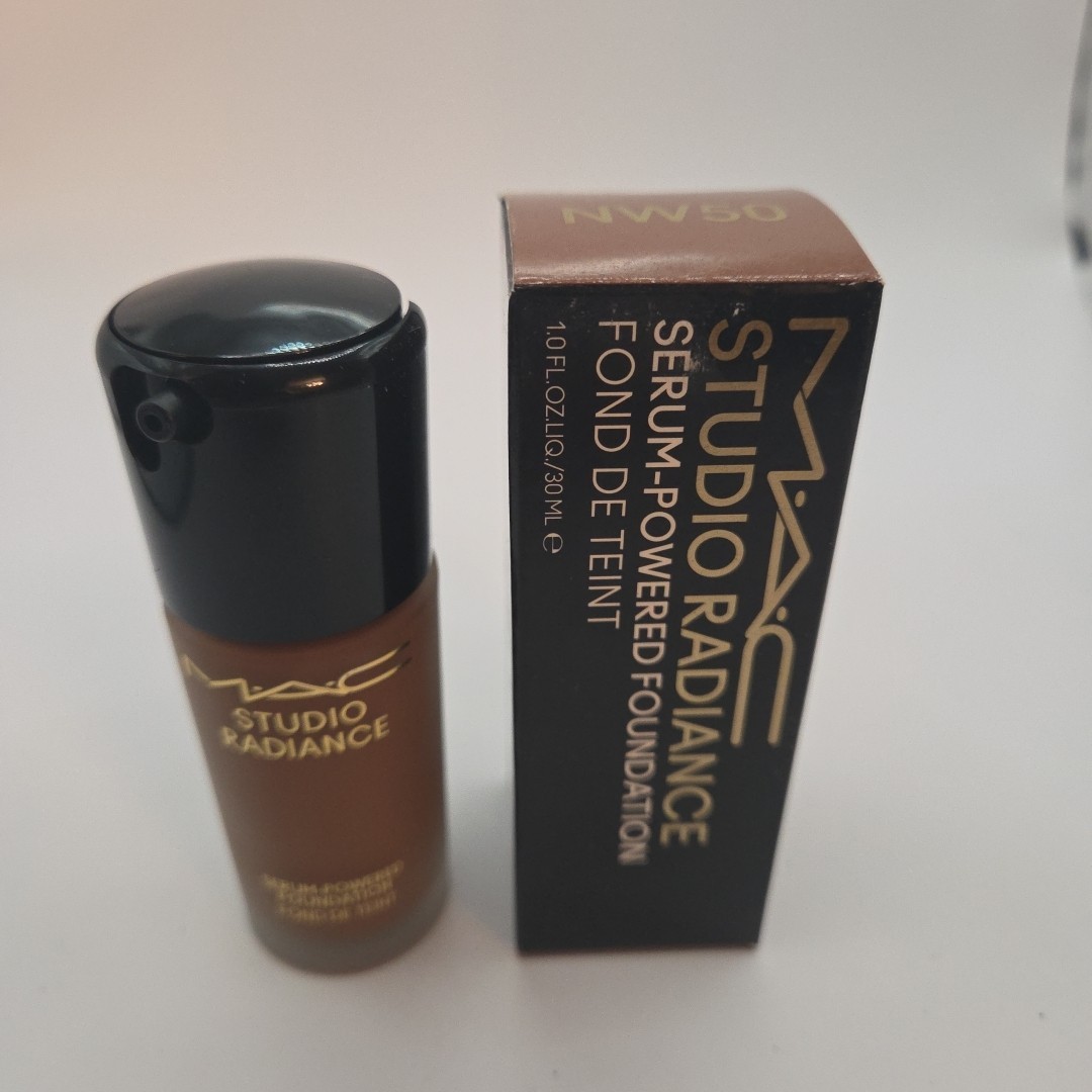 MAC studio RADIANCE fix SERUM powder plus foundation NW50 M.A.C.