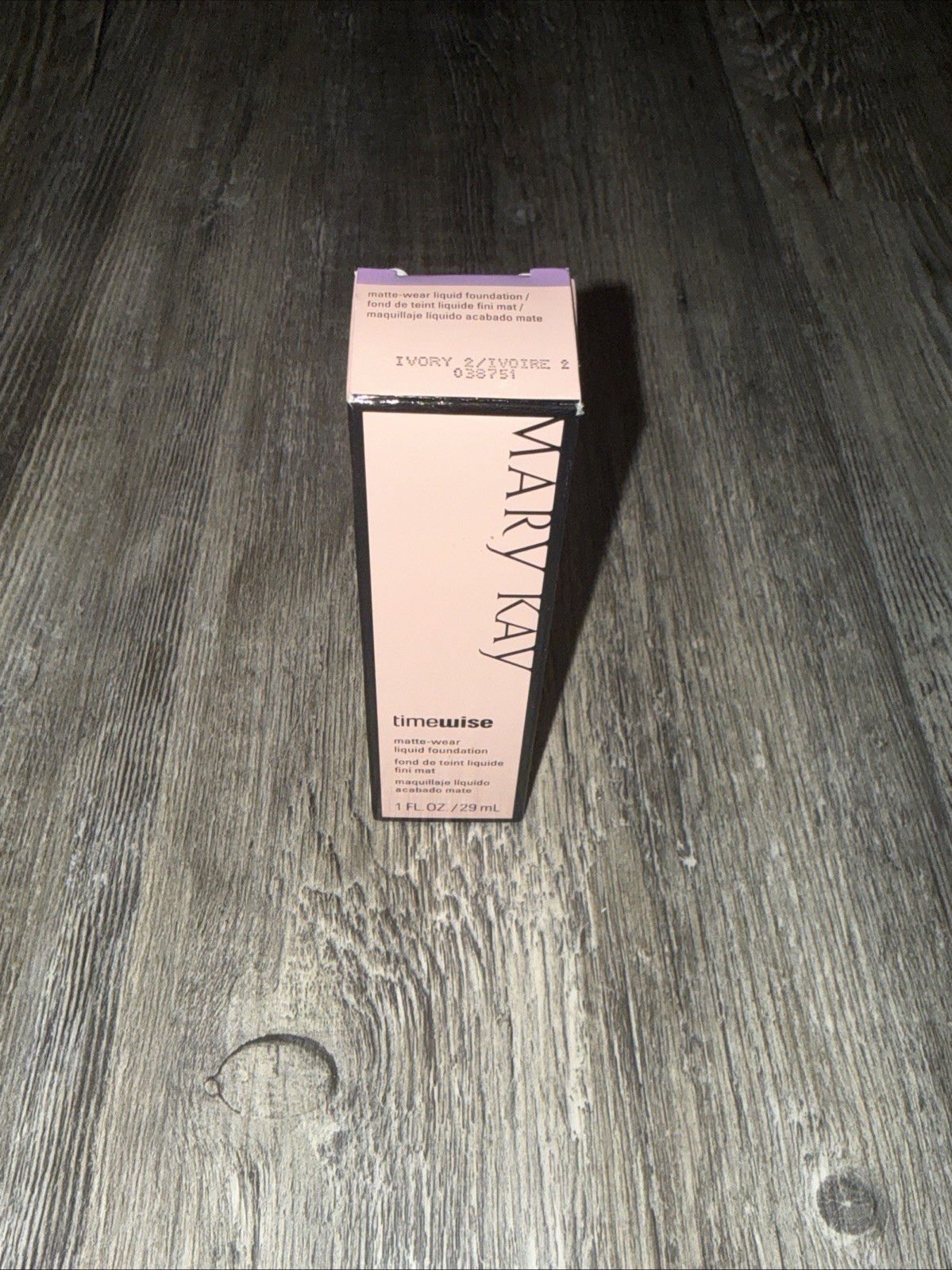 Mary Kay TimeWise Matte Wear Liquid Foundation Ivory 2 – 038751