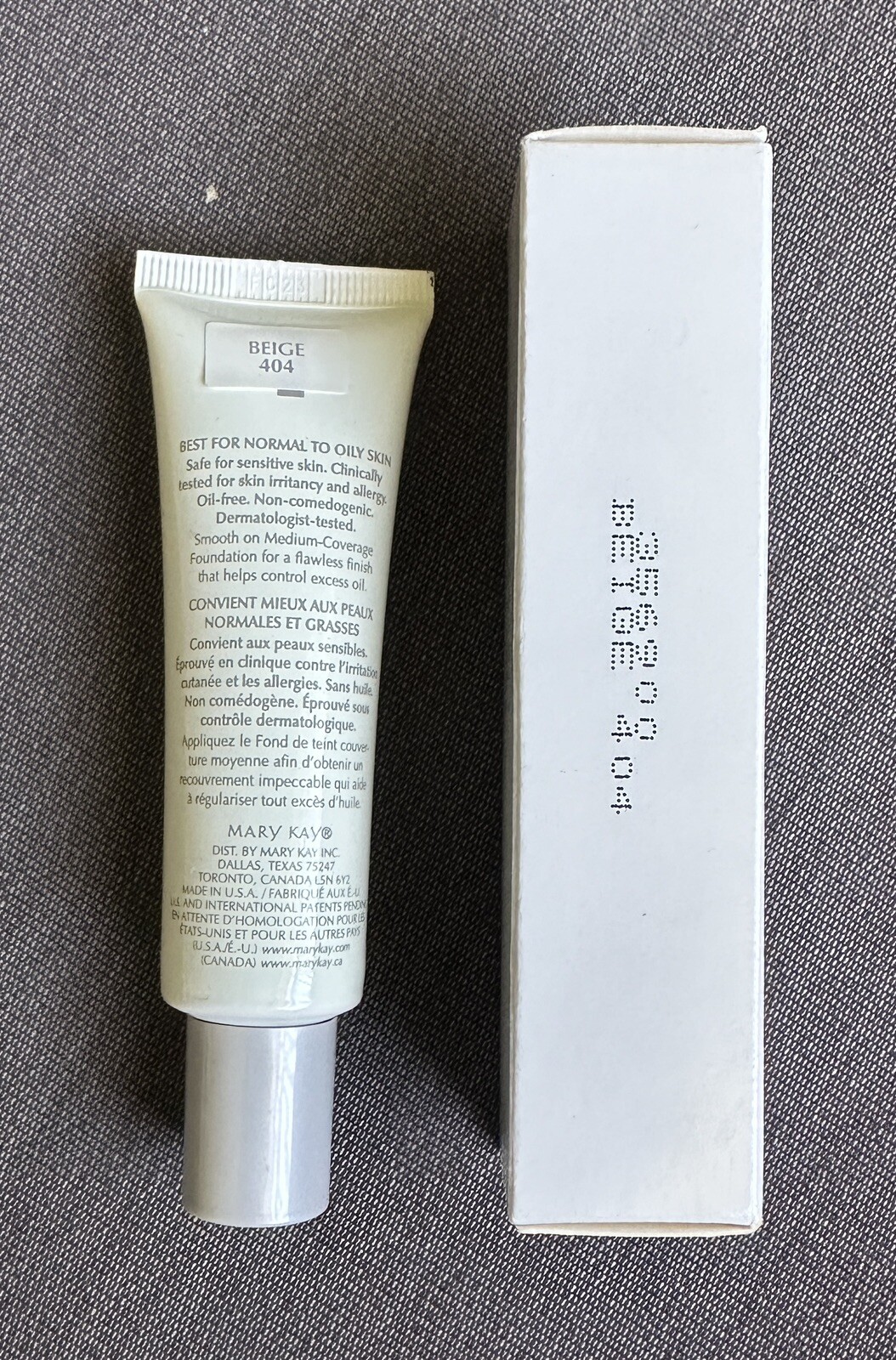 Mary Kay Medium Coverage Foundation Beige 404 Gray Lid #356900