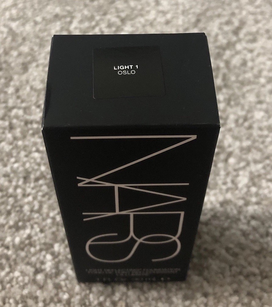 Nars Light Reflecting Foundation OSLO Light 1 – Full Size 30mL / 1 Oz.