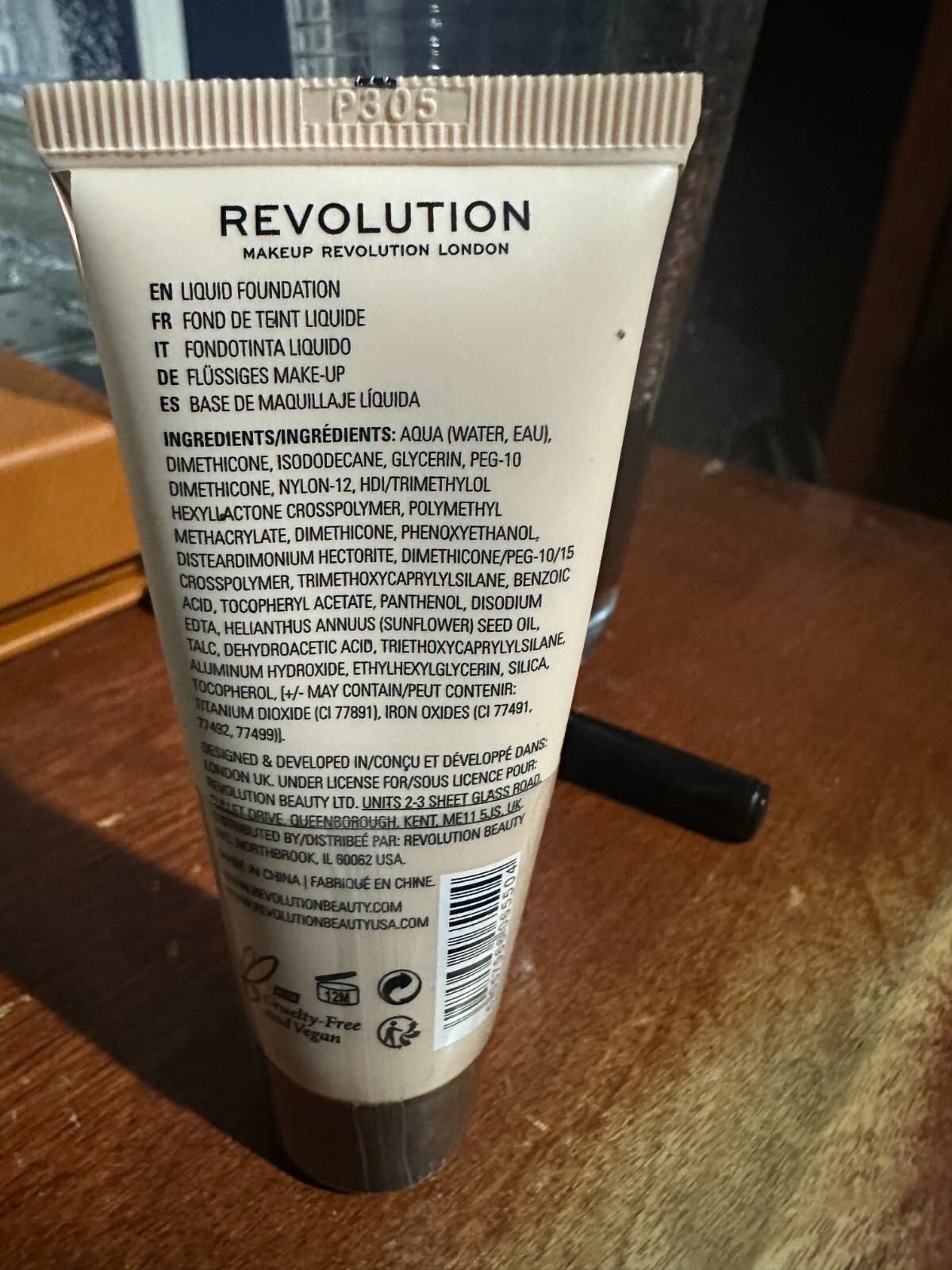 Revolution Matte Base Pore Blurring Full Coverage Foundation F10