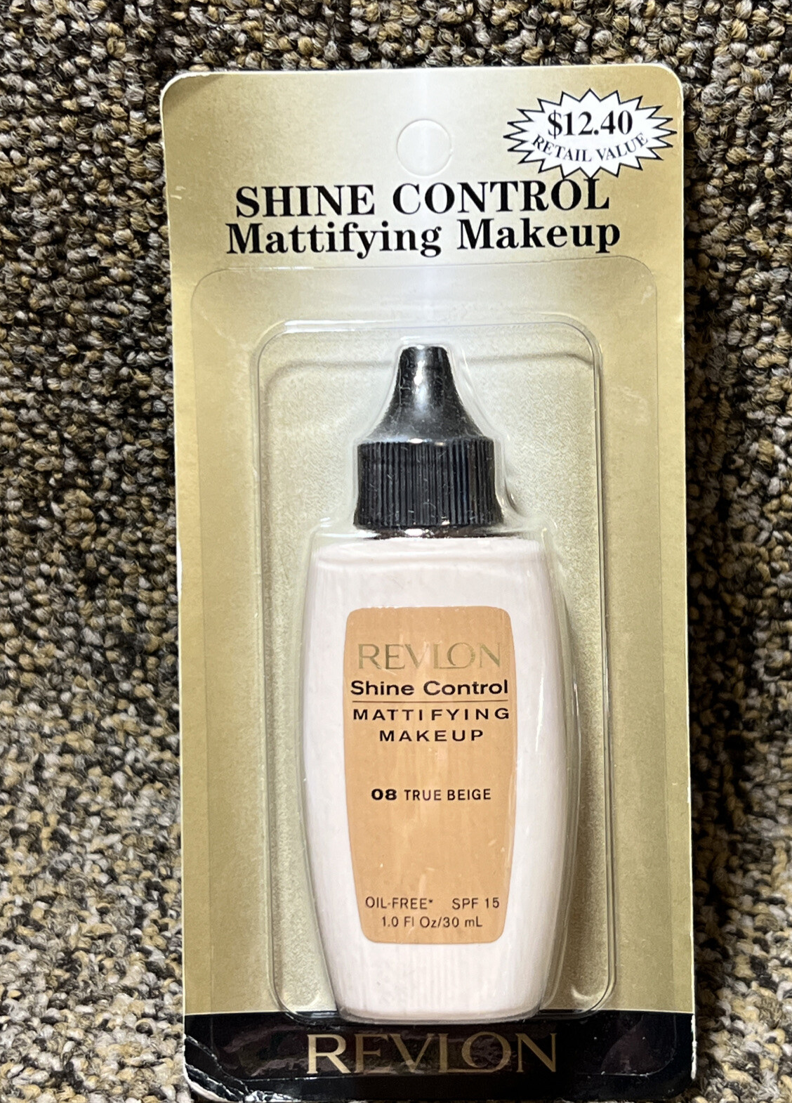 Discontinued Revlon Shine Control Mattifying Makeup~ 08 TRUE BEIGE