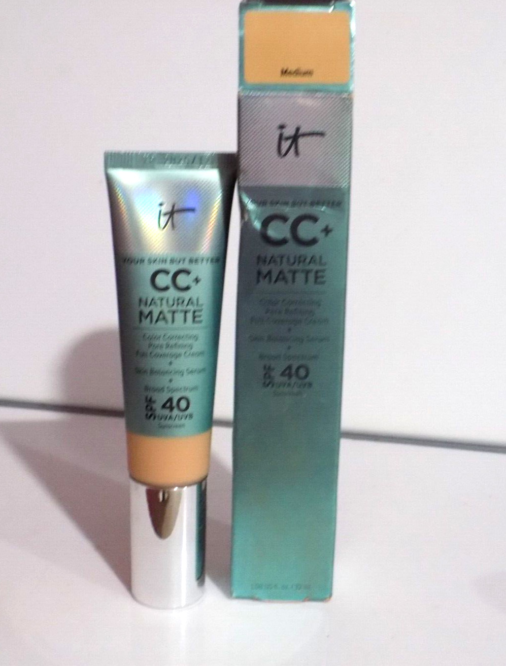 IT Cosmetics Your Skin But Better CC+ NATURAL MATTE SPF40 “MEDIUM” *READ DETAILS