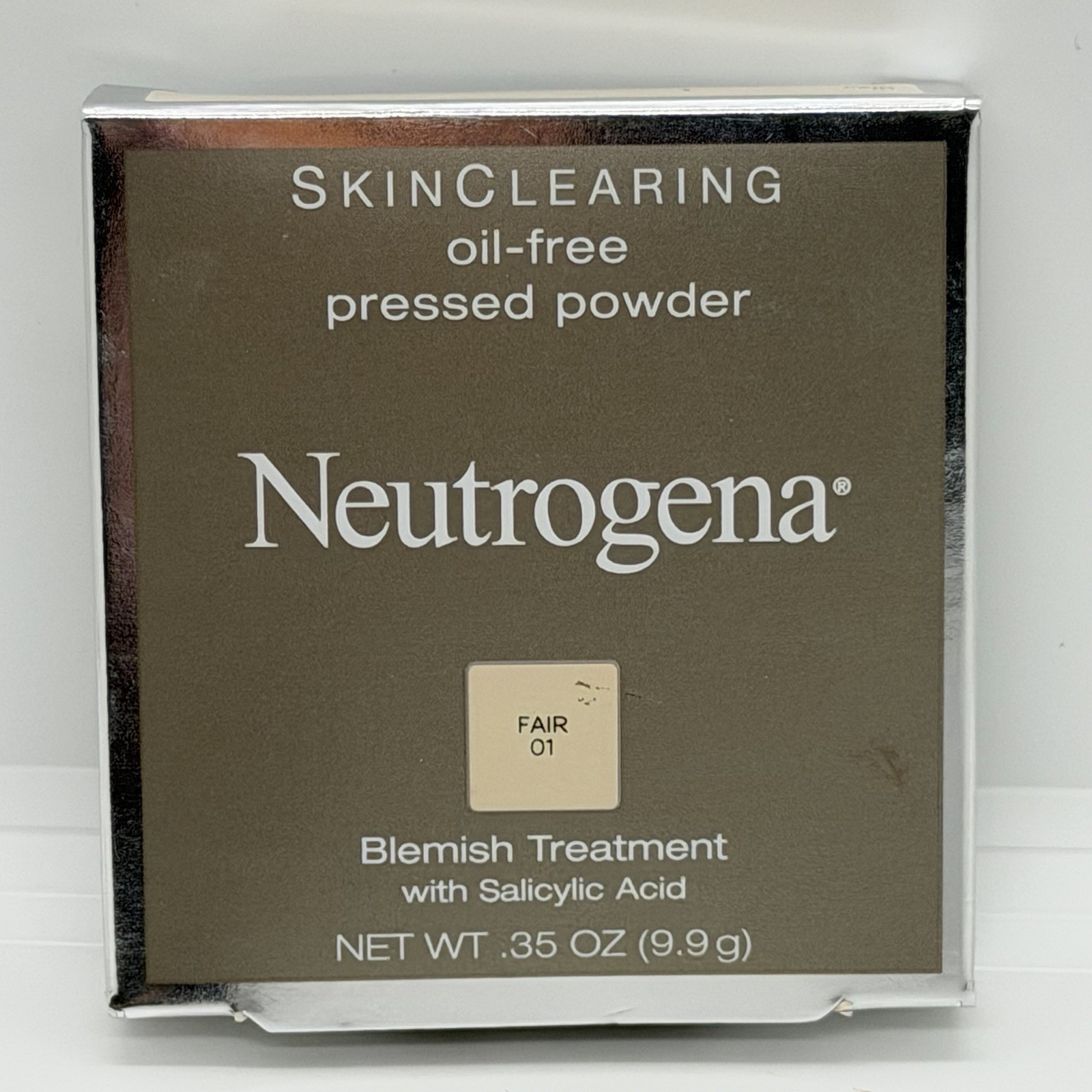 Neutrogena SkinClearing Oil-Free Pressed Powder Blemish Treatment , Fair #01