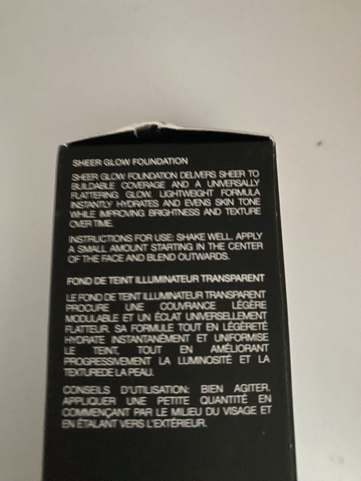 MAC Face and body foundation- C3 ￼- Discontinued Original – 4 Oz New In Box ￼