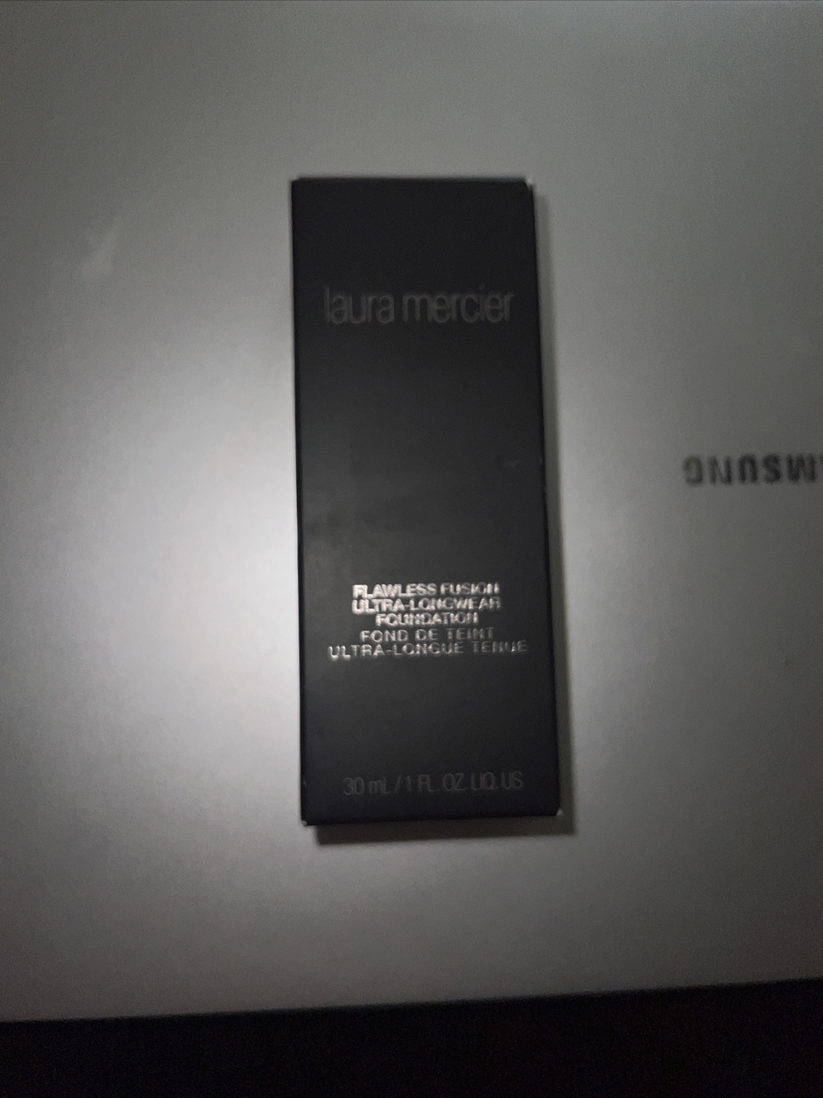 LAURA MERCIER Flawless Lumiere Radiance Foundation 2W2 Butterscotch 30ml 1oz NIB