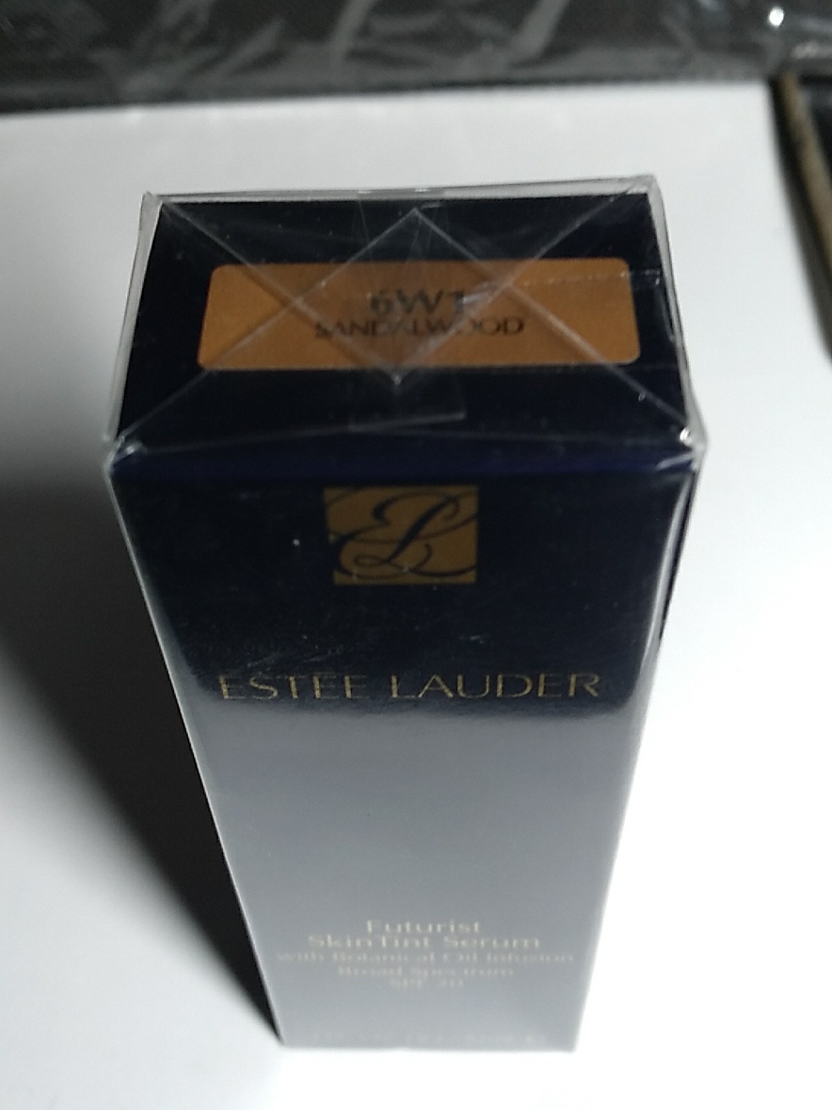 Estee Lauder Futurist Skin Tint Serum SPF 20 (1fl.oz/30ml) 6W1 SANDALWOOD NIB