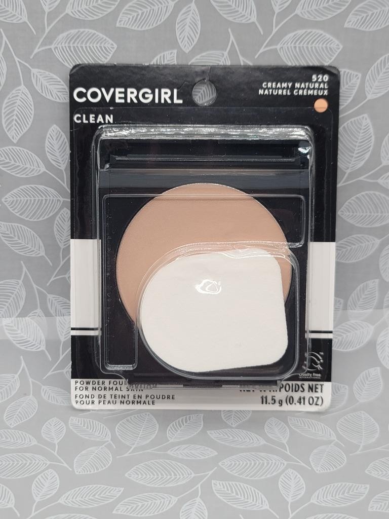 Covergirl Clean Powder Foundation for Normal Skin 520 Creamy Natural