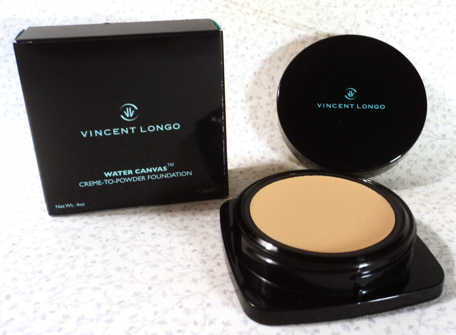 Vincent Longo Water Canvas Creme-to-Powder Foundation Soft Amber # 3- .4 oz. NIB