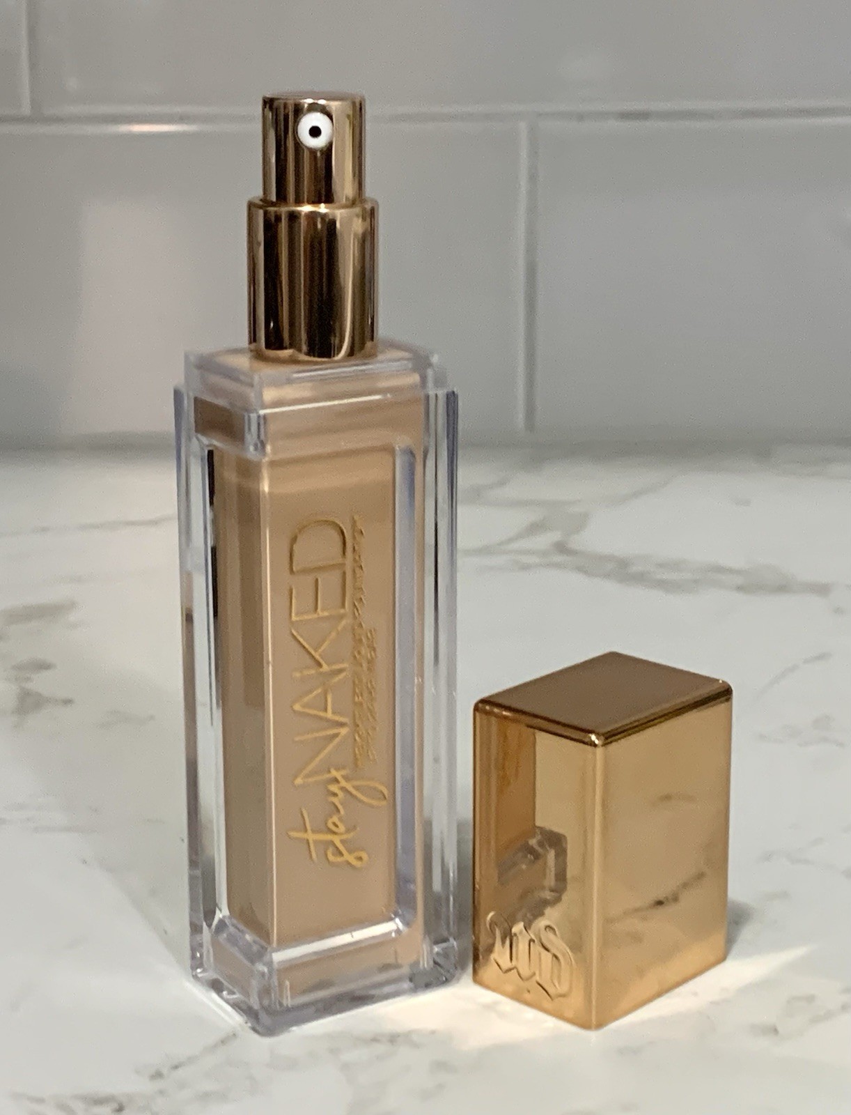 Urban Decay Stay Naked Weightless Liquid Foundation – 30CP – Full Size NWOB