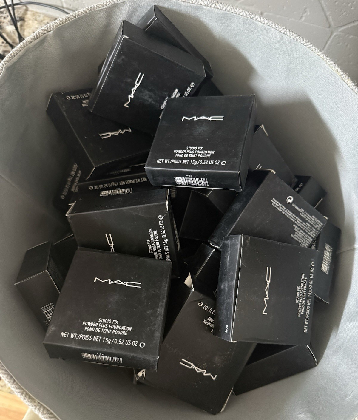 M·A·C Studio Fix Powder Makeup Lot Wholesale