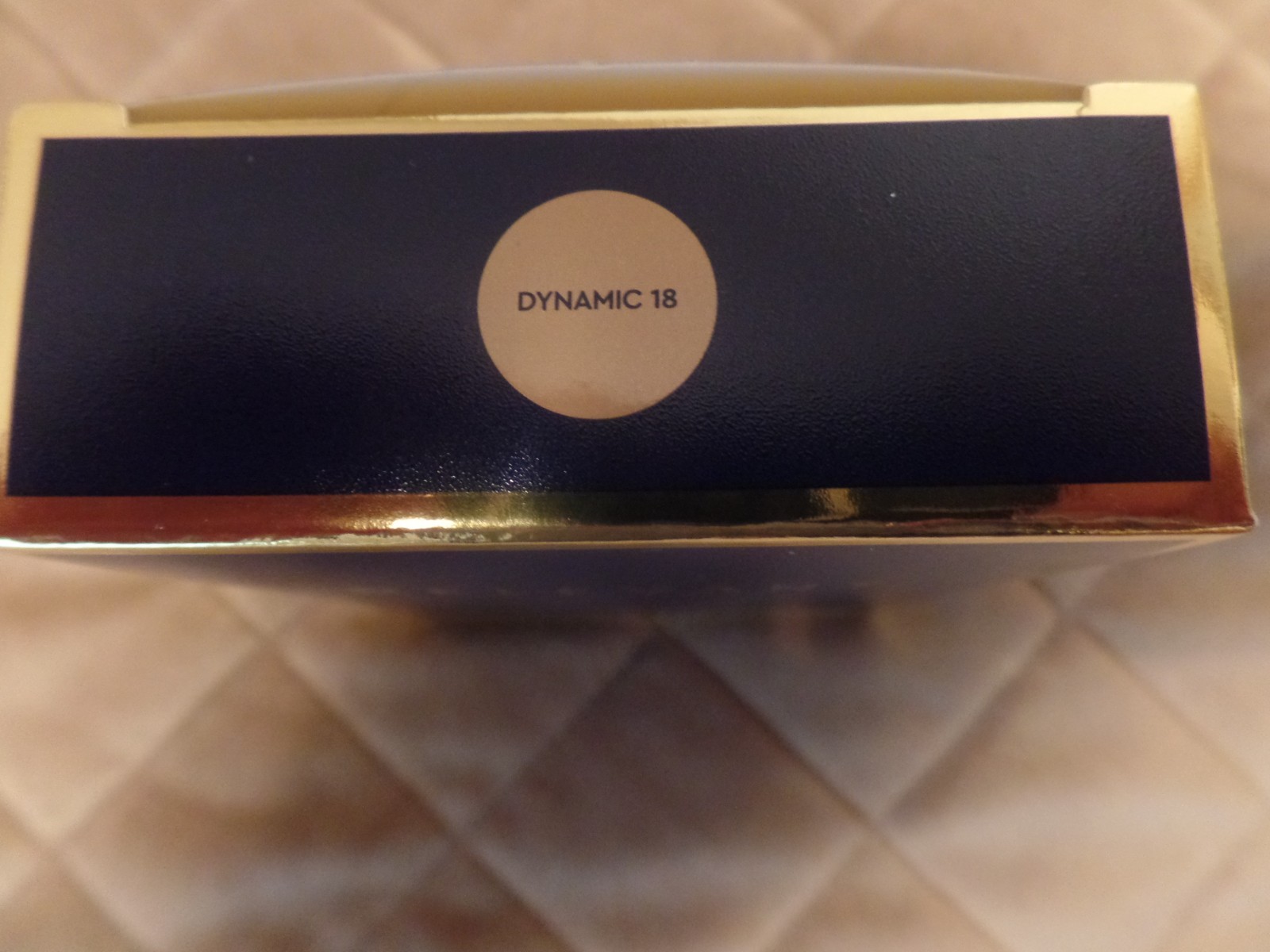 Relevant Your Skin Seen Powder Foundation,Soft Focus,Shade Dynamic 18,New In Box
