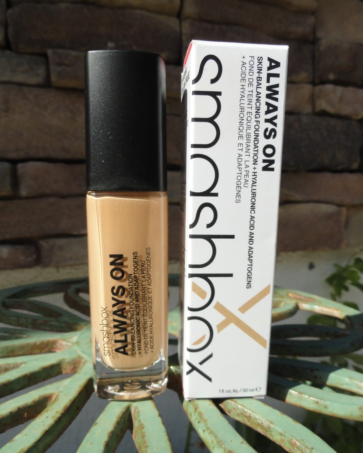 Smashbox Always On Skin Balancing Foundation 1 fl oz 30ml L20-W New in Box!