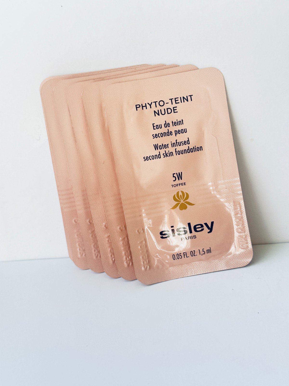 Sisley Phyto Teint Nude Each Sample 1,5 x 7 Samples = 10,5 Choose yor color