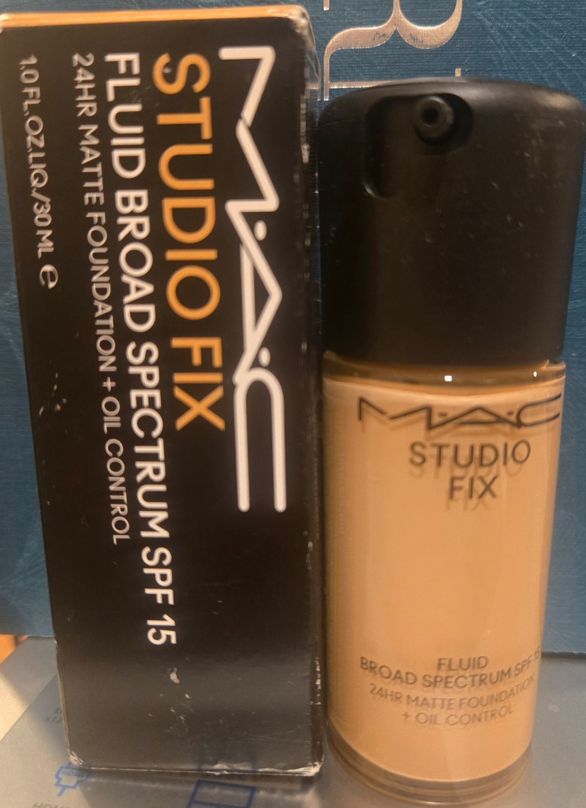 MAC Studio Fix Fluid SPF 15 24HR Matte Foundation NC35 NEUTRAL BEIGE 1 oz NIB