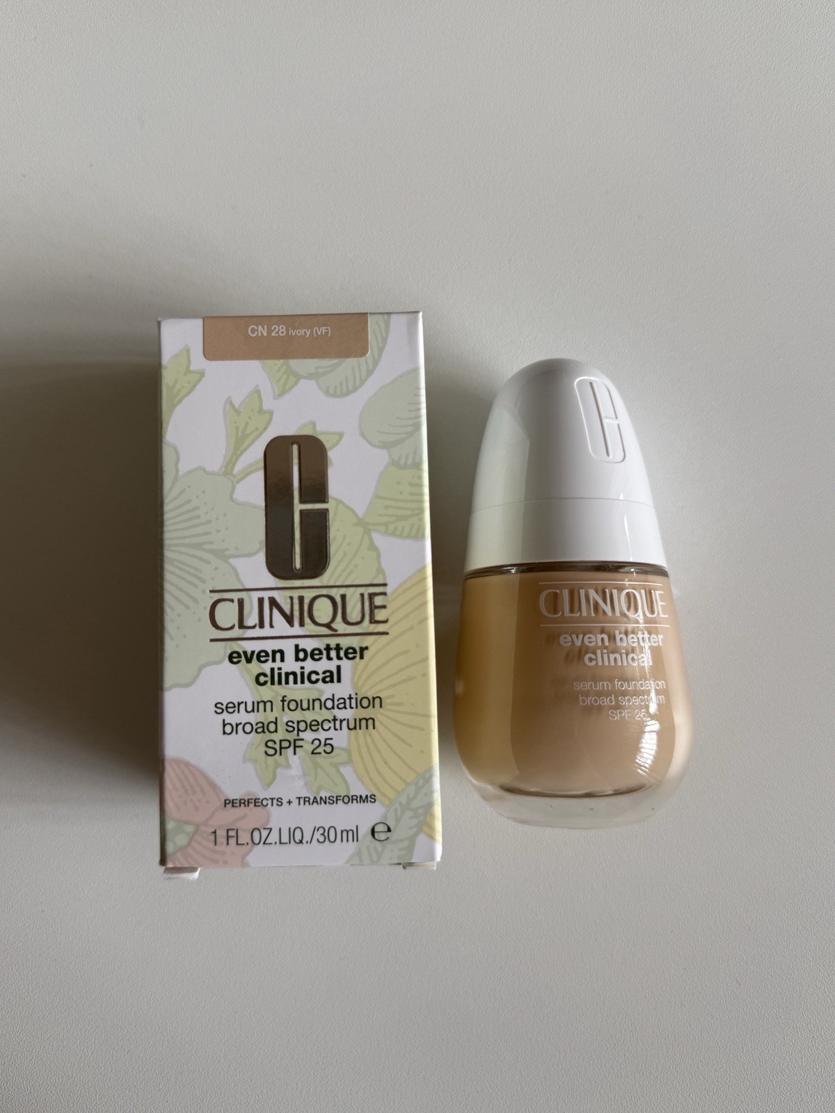 Clinique Even Better Clinical Serum Foundation CN 28 IVORY (VF) 1oz/30mL NIB