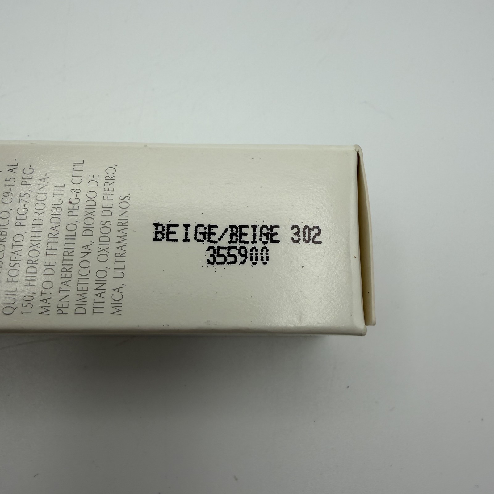 Mary Kay Medium-Coverage Foundation Beige 302 1 fl oz / 29 mL Normal to Oily