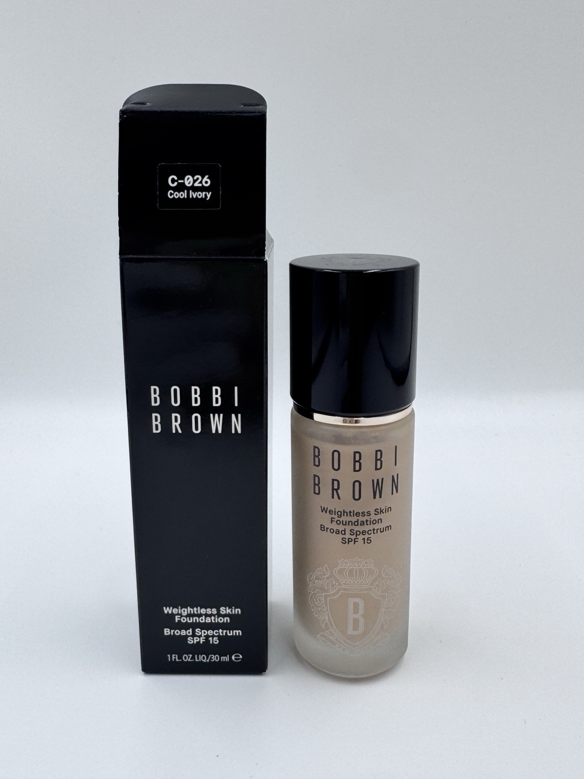 Bobbi Brown Weightless Skin Foundation SPF 15 C-026 Cool Ivory