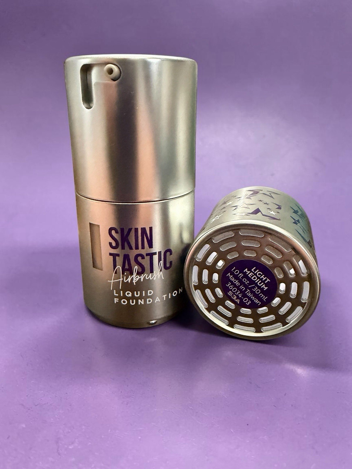LWYA Kim Gravel SKINTASTIC Airbrush Liquid Foundation 1.0 oz LIGHT MEDIUM no box