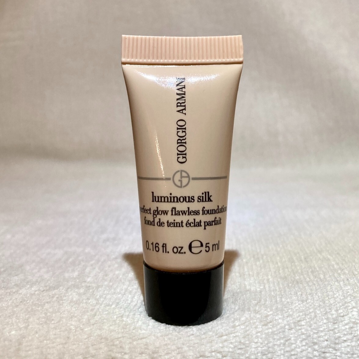 Giorgio Armani Luminous Silk Foundation in Shade 14 Deluxe Sample .16oz 5mL NWOB