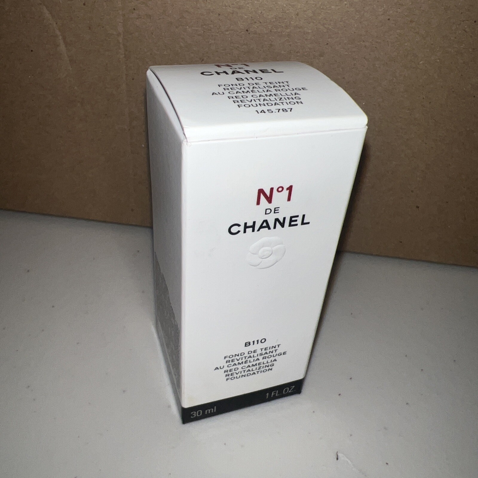 CHANEL ~ No1 De Chanel ~ Red Camellia Revitalizing Foundation B110 NIB