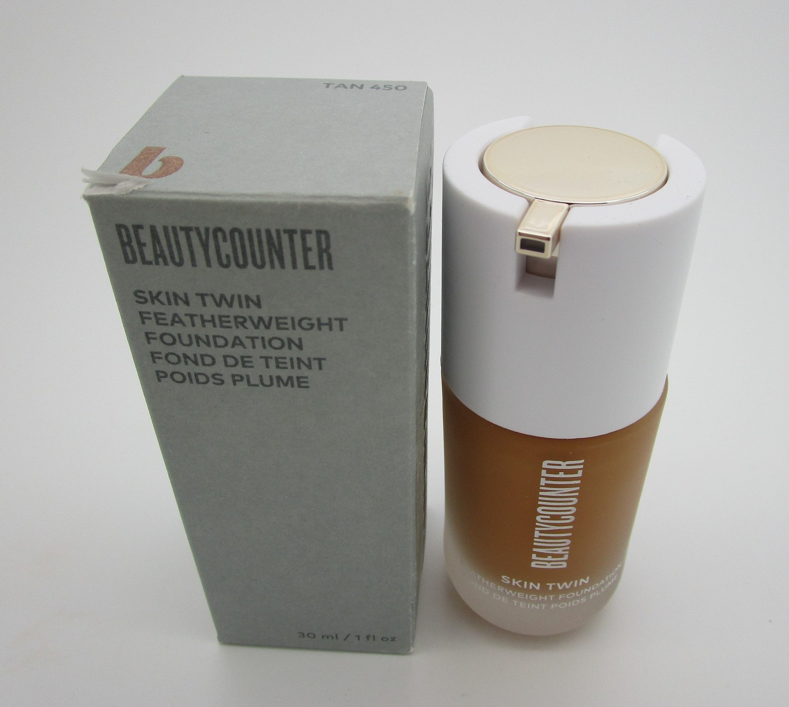 TAN 450 Beautycounter Skin Twin Featherweight Foundation Beauty Counter