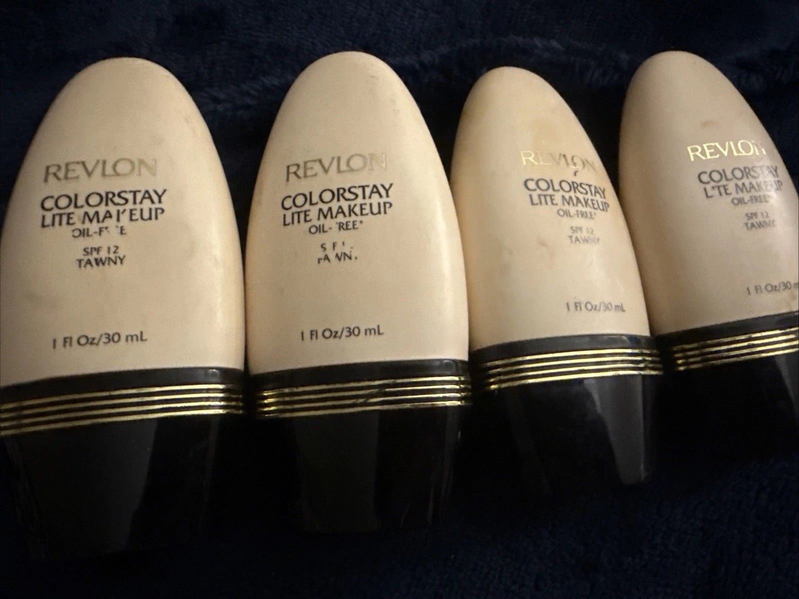 Lot of 4 Revlon Colorstay Lite Oil Free Spf 12 Makeup Foundation Tawny 1Oz