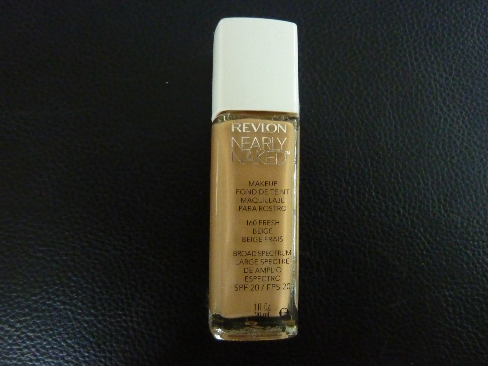 Revlon Nearly Naked Makeup / Foundation SPF 20 – FRESH BEIGE #160 – New /Sealed