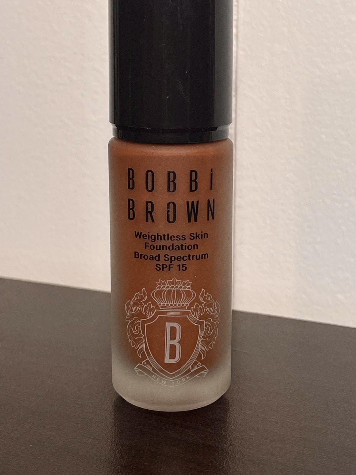 Bobbi Brown Weightless Skin Foundation, N-112 Espresso, 13 ml.
