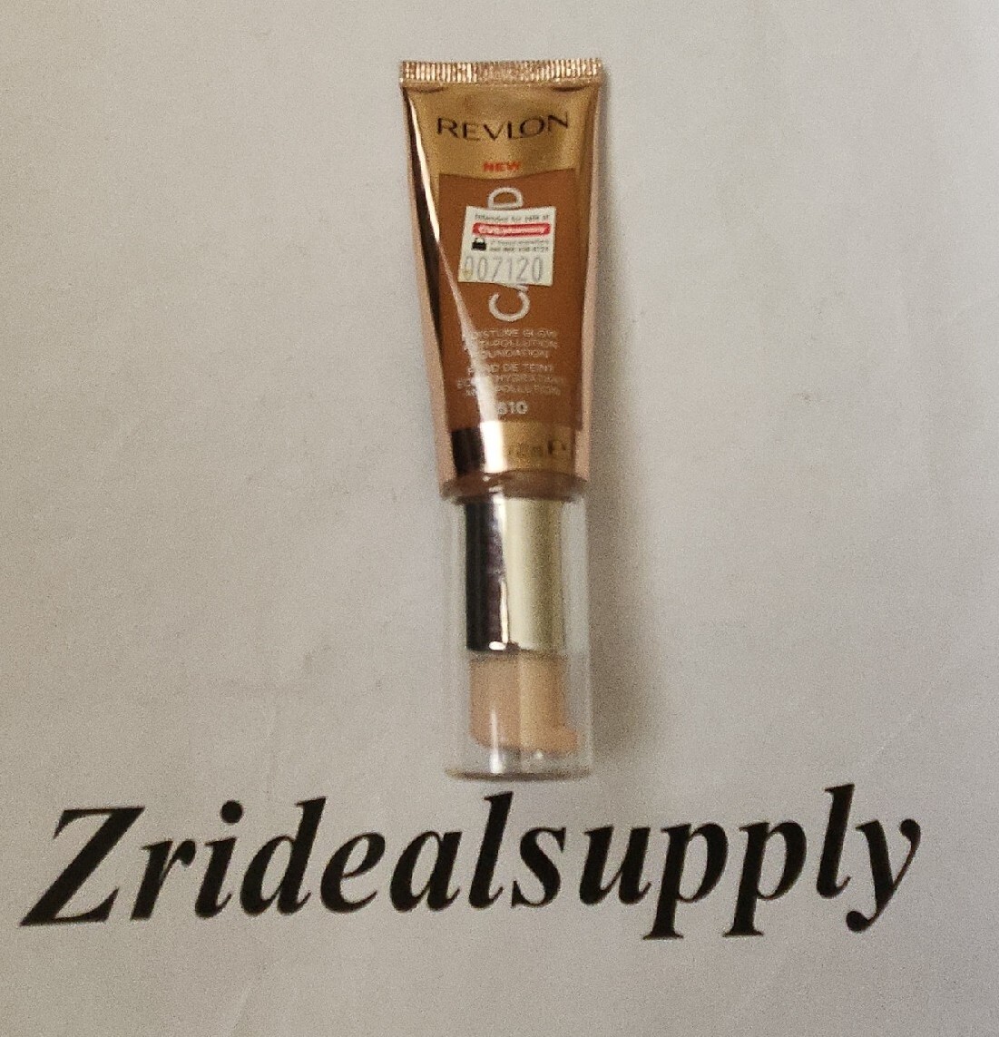 Revlon PhotoReady Candid Glow Moisture Glow Foundation #510 Cappuccino