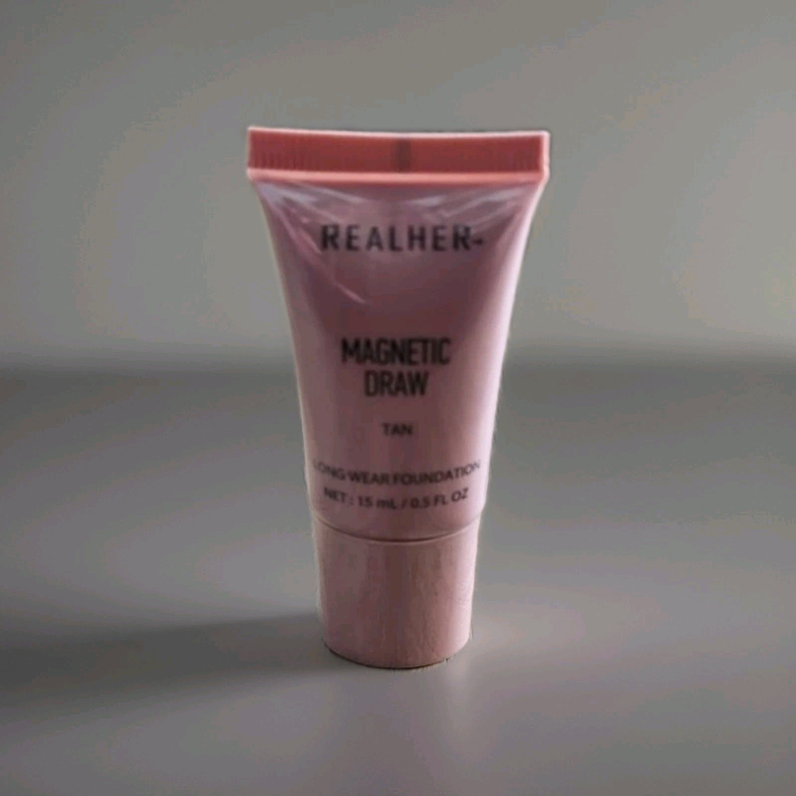 REALHER Magnetic Draw Long Wear Foundation Tan 15 mL Certified Cruelty Free