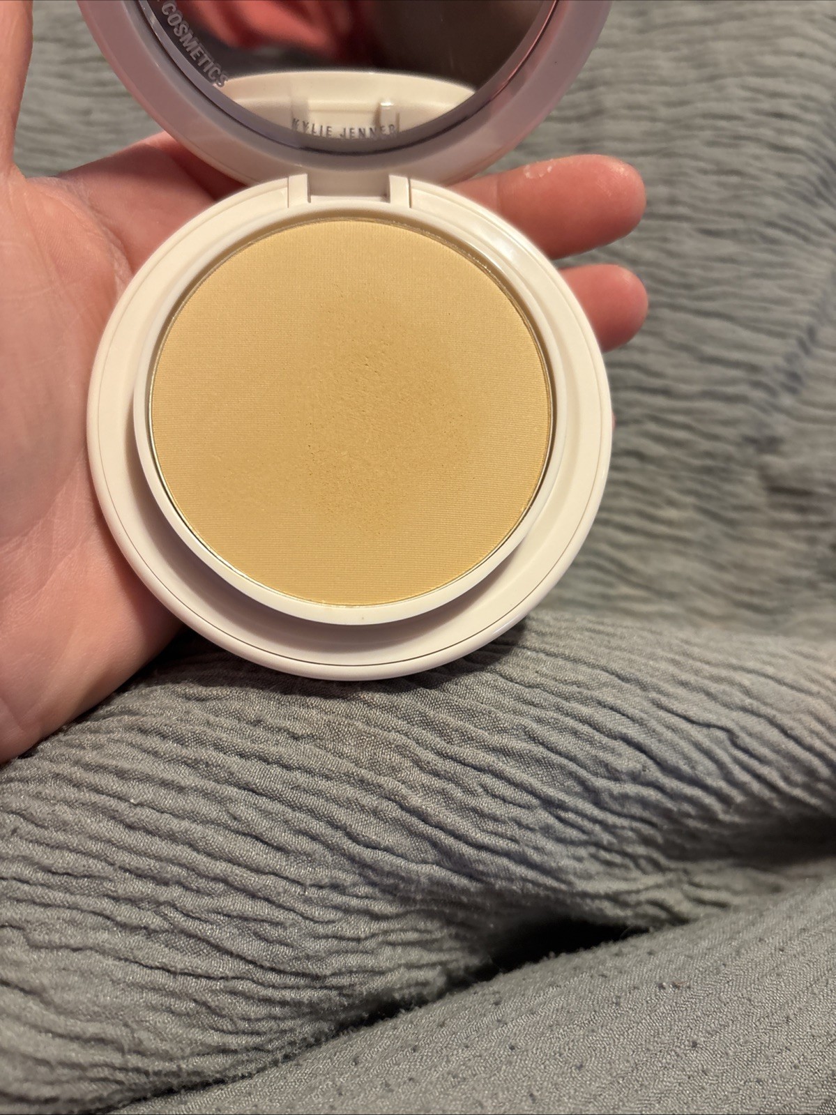 Kylie Cosmetics Foundation