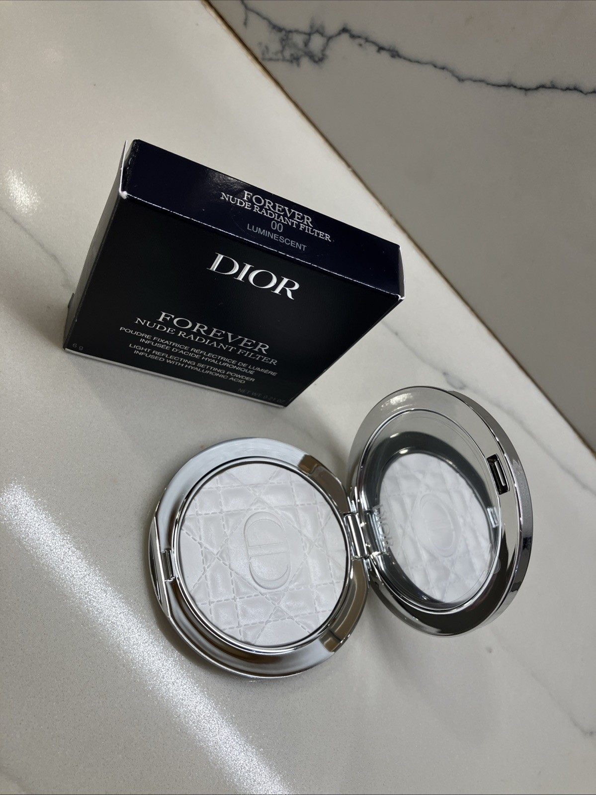 DIOR Forever Nude Radiant Filter-00 Luminescent