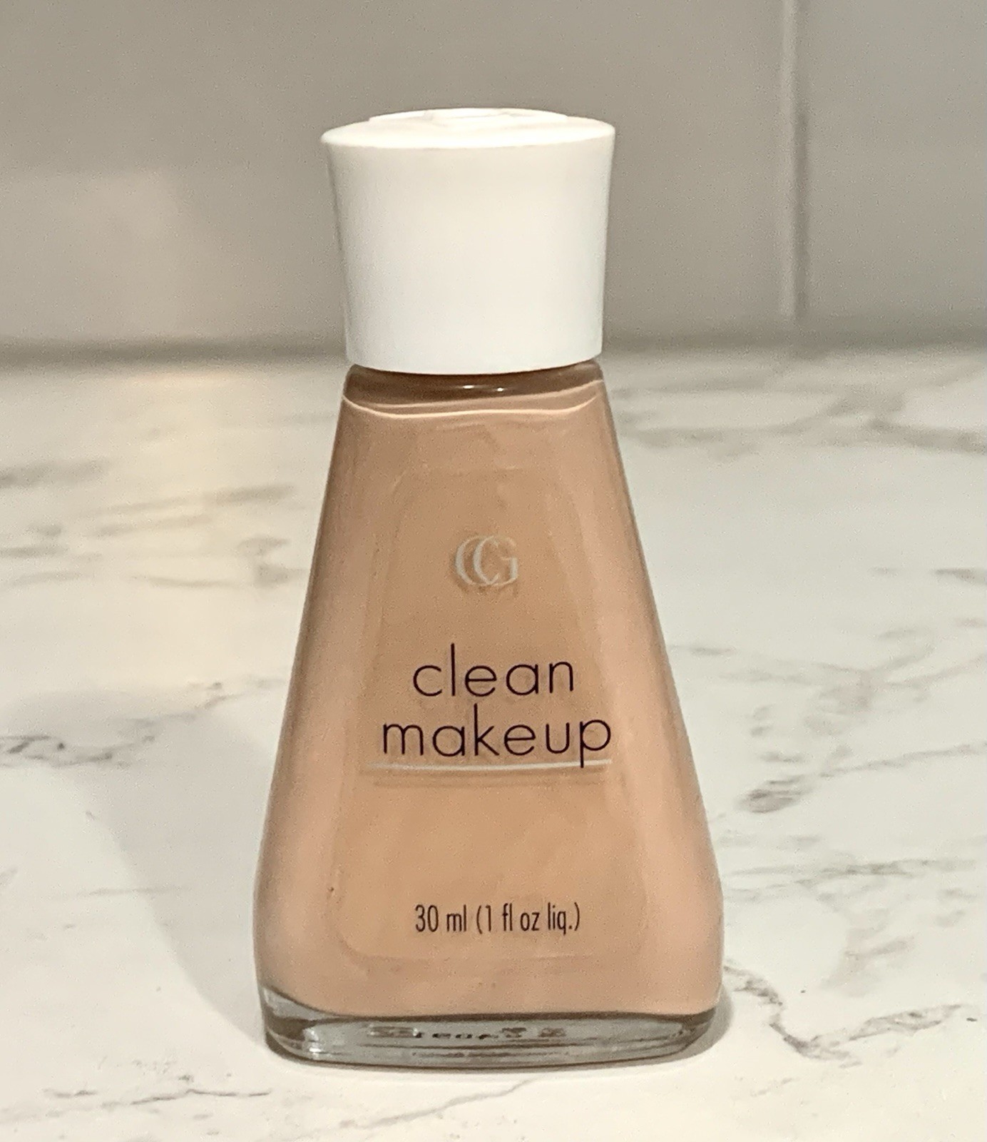 CoverGirl Clean Makeup Liquid Foundation NATURAL IVORY – full size (#PP3)