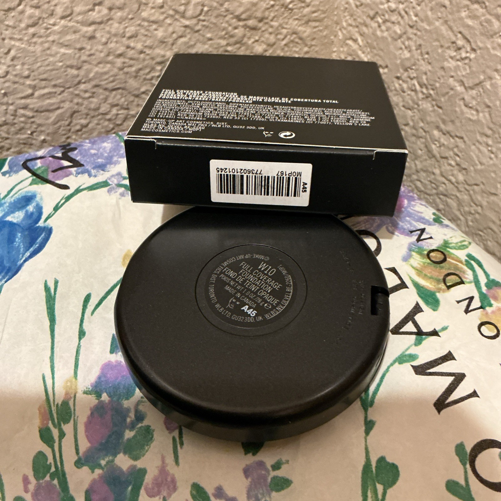 MAC Full Coverage Foundation Shade NW10 Full Size 1oz / 28g New In Box
