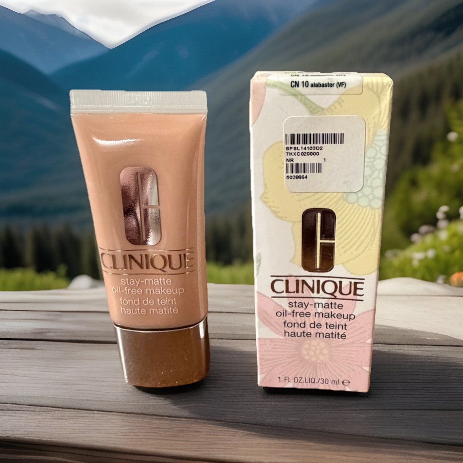 Clinique Stay-Matte Oil-Free Makeup CN 10 ALABASTER (VF) – Size 30mL / 1 Oz. New