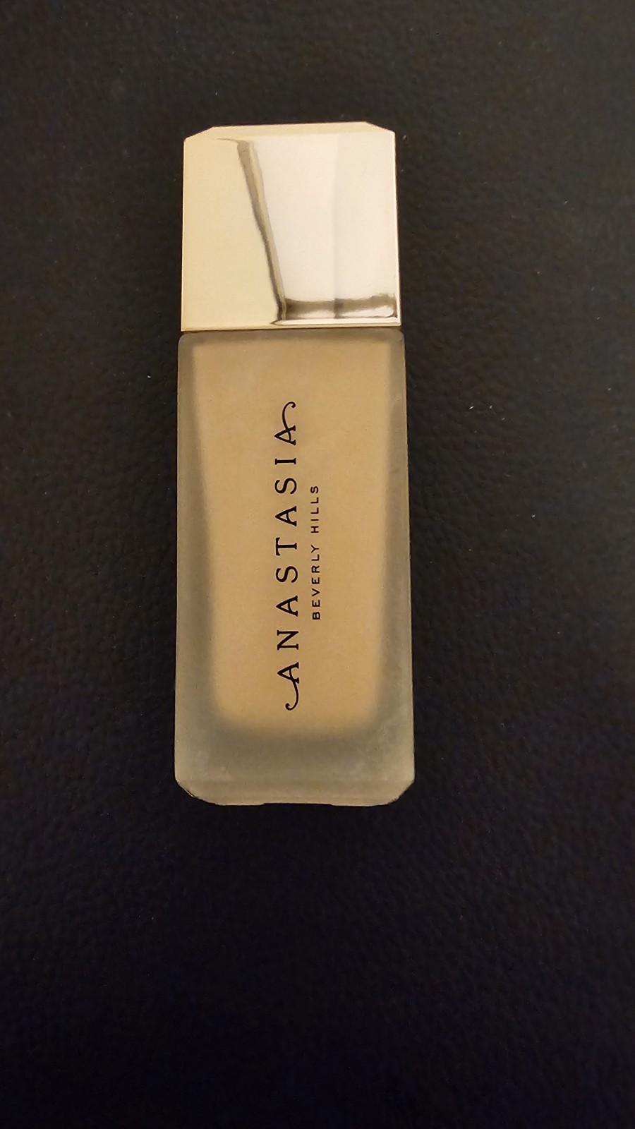 NWOB Anastasia Beverly Hills Impeccable Blurring 2ND Skin Matte Foundation 1CR