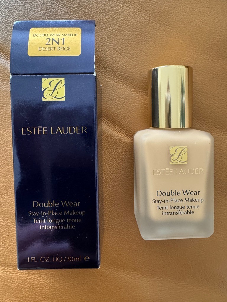 Estée Lauder ORIGINAL Double Wear Foundation Makeup, 2N1 Desert Beige NEW IN BOX