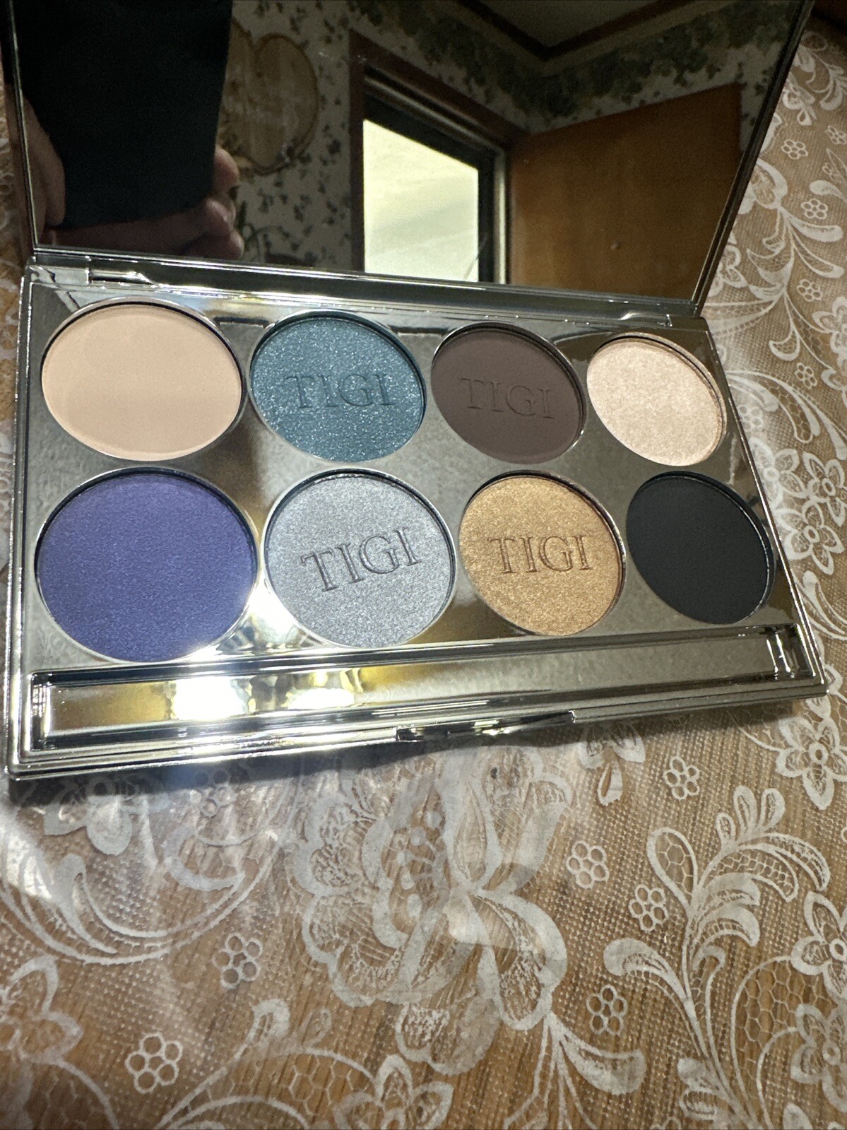 TIGI Professional Cosmetics High Density Eyeshadow Palette Midnight Black