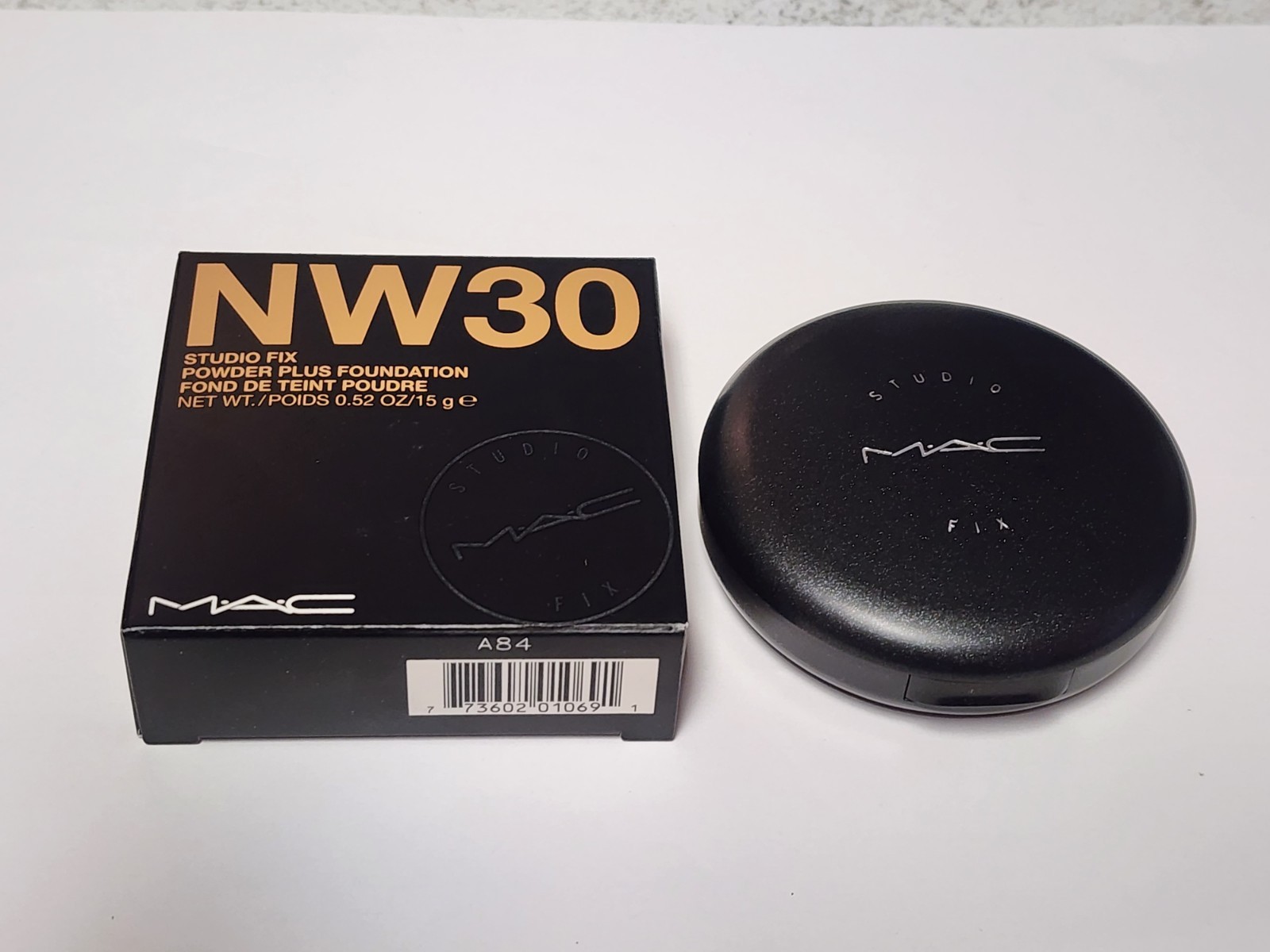 MAC NW30 Studio Fix Powder Plus Foundation Original Formula