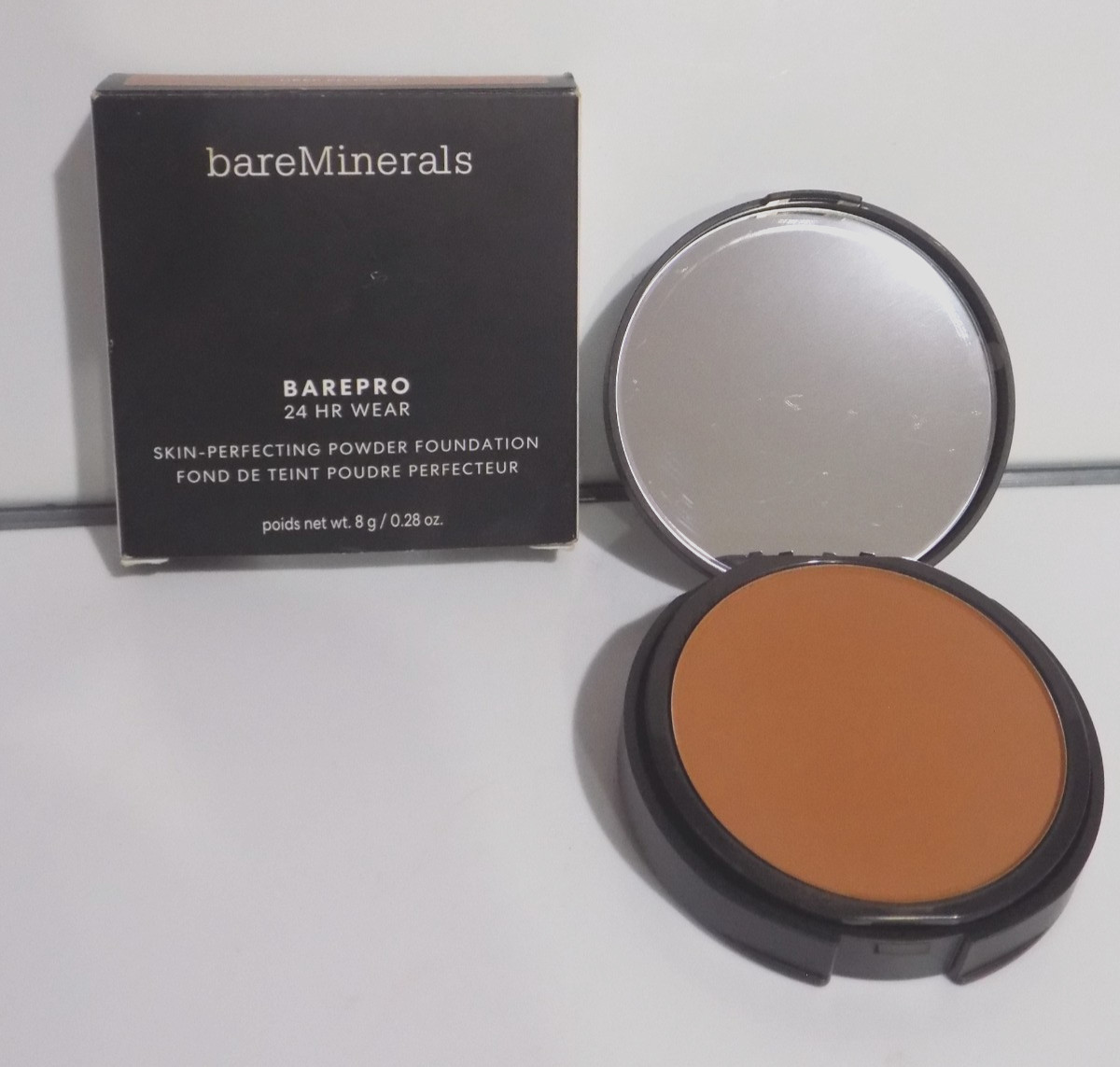 BareMinerals BarePro 16HR Skin Perfecting Powder Foundation “Deep 50 Cool”