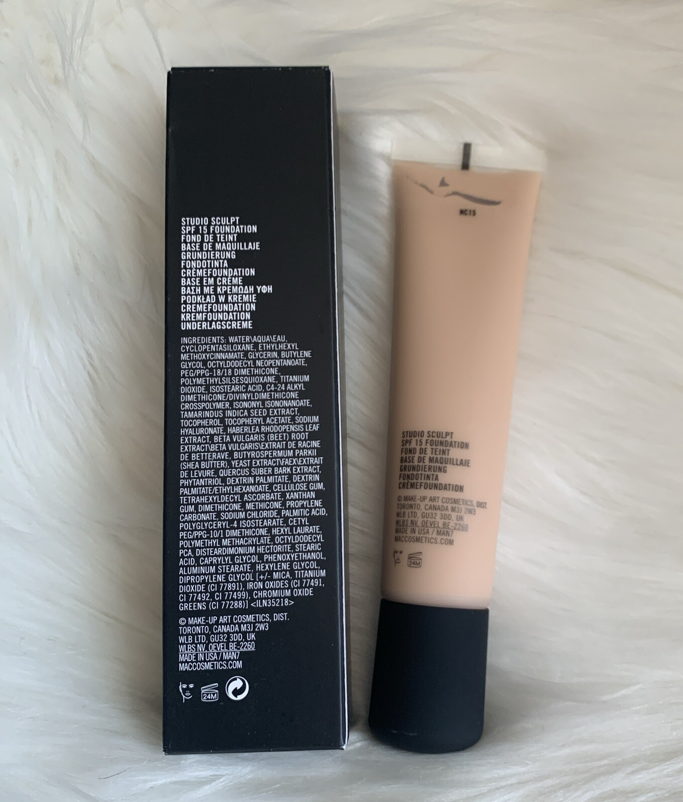 MAC Studio Sculpt Foundation SPF15 Shade NC15 ~ 40ml/1.3oz Full Size NIB
